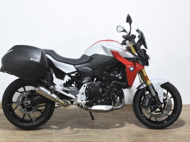 Comprar BMW F 900 R (2 MALETAS) 2020 de segunda mano BMW F 900 R (2 MALETAS) 2020 de segunda mano