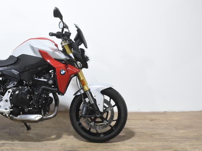 Comprar BMW F 900 R (2 MALETAS) 2020 de segunda mano BMW F 900 R (2 MALETAS) 2020 de segunda mano