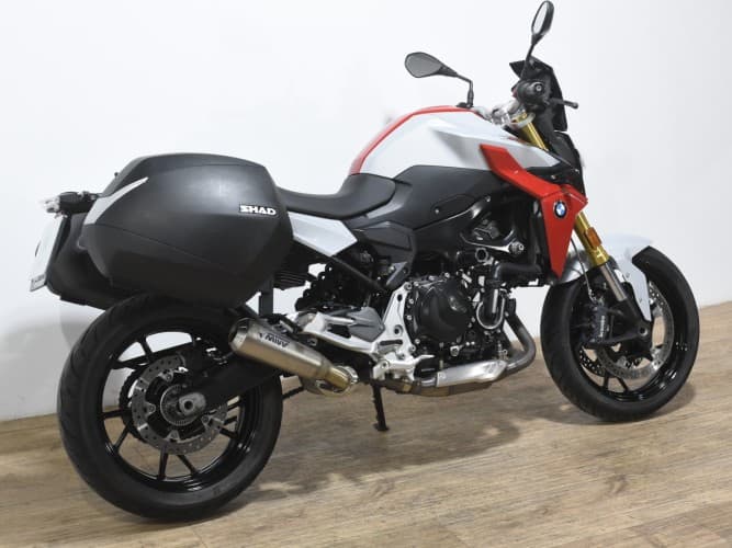 Comprar BMW F 900 R (2 MALETAS) 2020 de segunda mano BMW F 900 R (2 MALETAS) 2020 de segunda mano