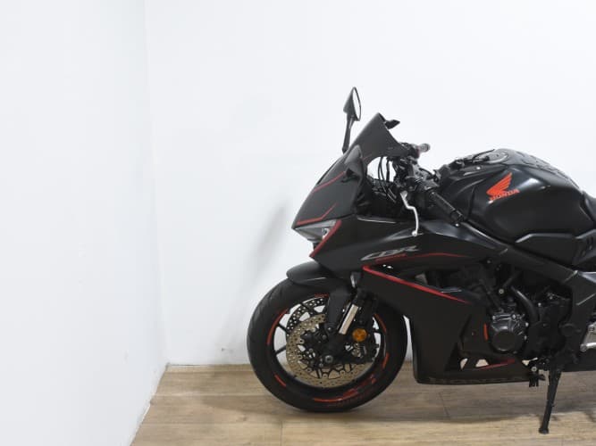 HONDA CBR 650 R (A) 2024 de segunda mano