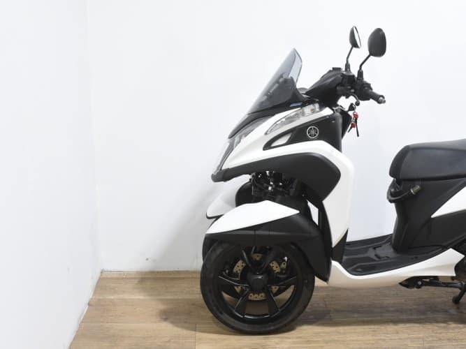 Comprar YAMAHA TRICITY 125 2019 de segunda mano YAMAHA TRICITY 125 2019 de segunda mano