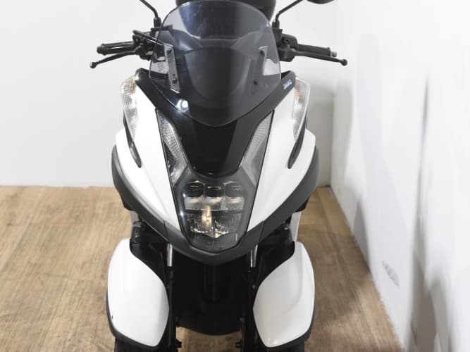 Comprar YAMAHA TRICITY 125 2019 de segunda mano YAMAHA TRICITY 125 2019 de segunda mano