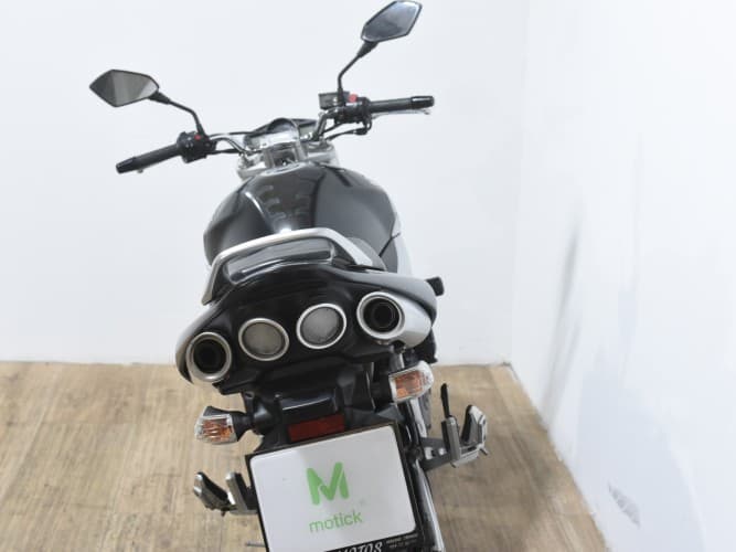 Comprar SUZUKI GSR 600 ( A ) 2006 de segunda mano SUZUKI GSR 600 ( A ) 2006 de segunda mano