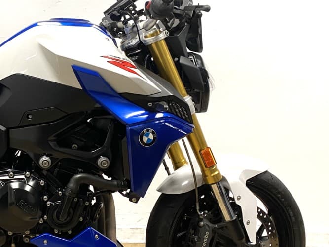 BMW F 900 R (4 PAQUETES) 2022 de segunda mano