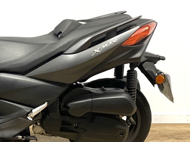 YAMAHA XMAX 125 2019 de segunda mano