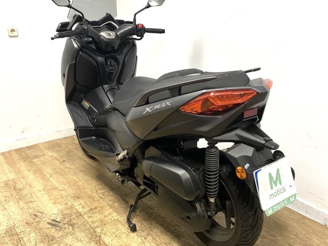 YAMAHA XMAX 125 2019 de segunda mano