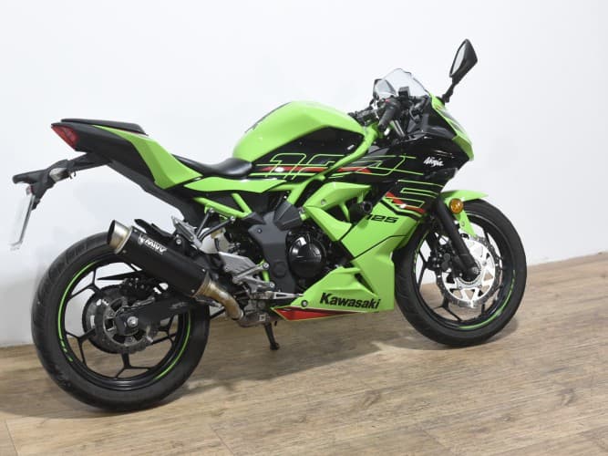 Comprar KAWASAKI NINJA 125 (MIVV HOMOLOGADO) 2023 de segunda mano KAWASAKI NINJA 125 (MIVV HOMOLOGADO) 2023 de segunda mano