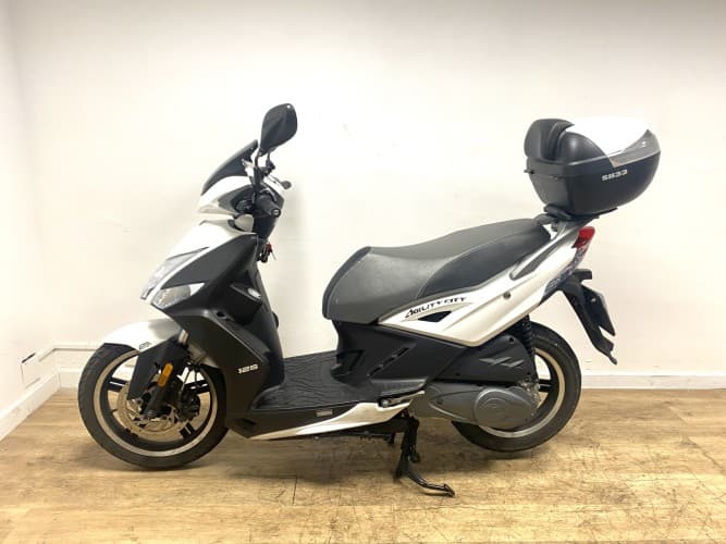 KYMCO AGILITY CITY 125 (TOP CASE) 2023 de segunda mano