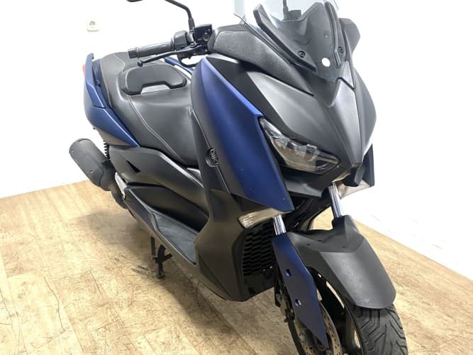 YAMAHA XMAX 125 2018 de segunda mano