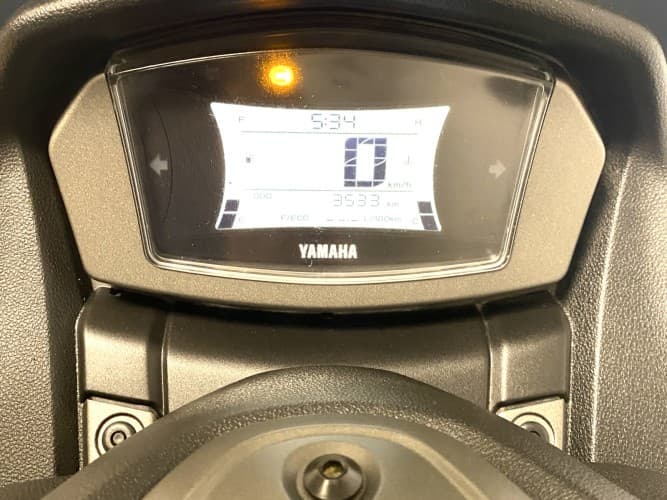 YAMAHA NMAX 125 2024 de segunda mano