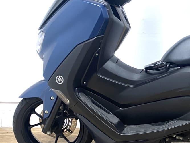 YAMAHA NMAX 125 2024 de segunda mano