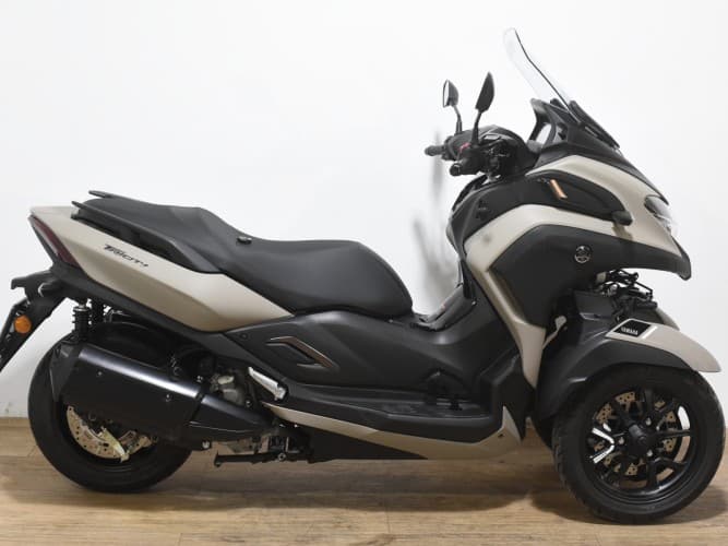Comprar YAMAHA TRICITY 300 2023 de segunda mano YAMAHA TRICITY 300 2023 de segunda mano