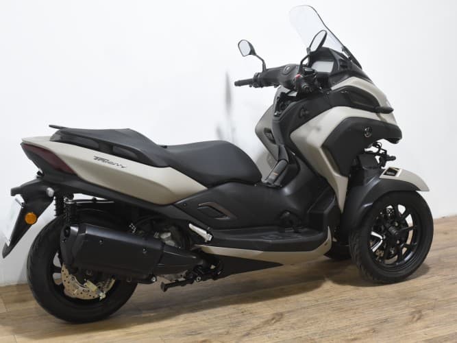 Comprar YAMAHA TRICITY 300 2023 de segunda mano YAMAHA TRICITY 300 2023 de segunda mano