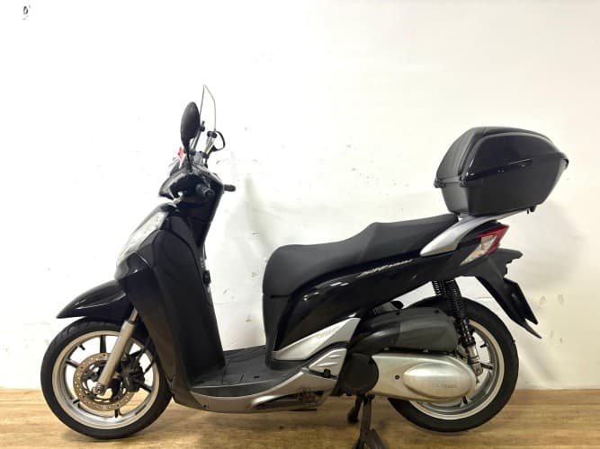 HONDA SH 300I (TOP CASE) 2012 de segunda mano
