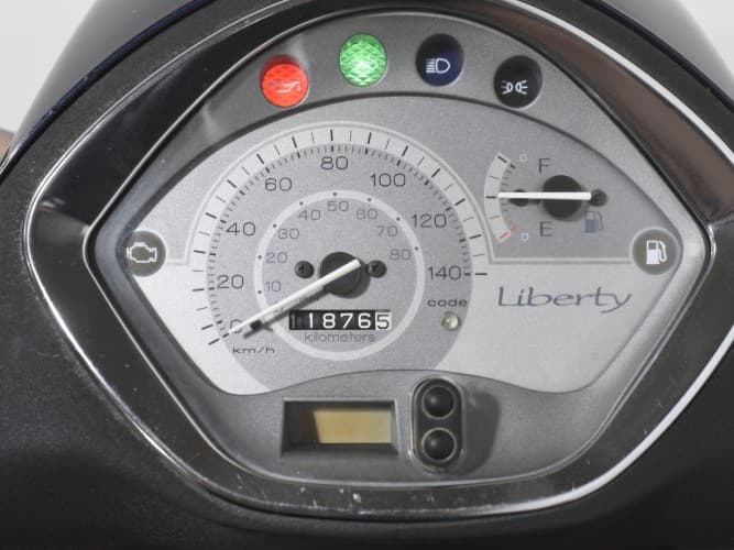 Comprar PIAGGIO LIBERTY 125 2015 de segunda mano PIAGGIO LIBERTY 125 2015 de segunda mano