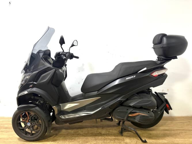 PIAGGIO MP3 530 HPE EXECUTIVE 2024 de segunda mano