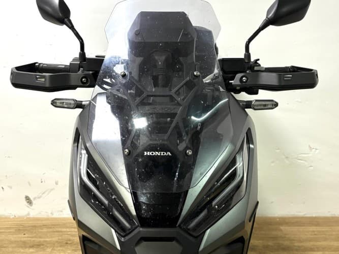 Comprar HONDA X-ADV 750 (TOP CASE) 2023 de segunda mano HONDA X-ADV 750 (TOP CASE) 2023 de segunda mano
