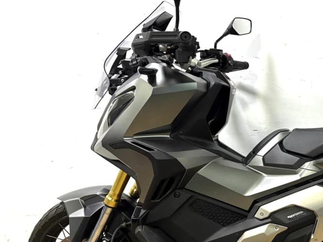 Comprar HONDA X-ADV 750 (TOP CASE) 2023 de segunda mano HONDA X-ADV 750 (TOP CASE) 2023 de segunda mano