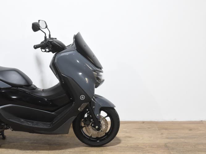 YAMAHA NMAX 125 2024 de segunda mano