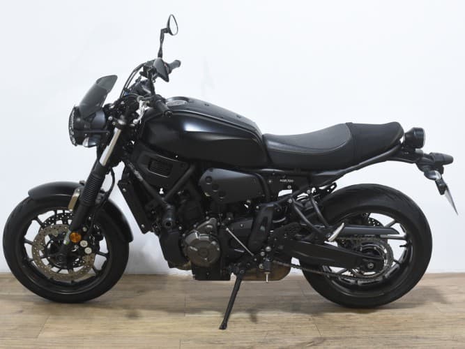 Comprar YAMAHA XSR 700 2021 de segunda mano YAMAHA XSR 700 2021 de segunda mano