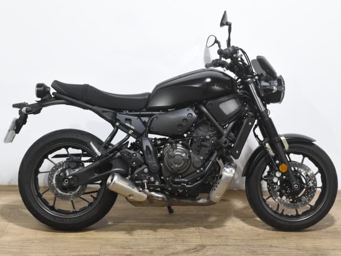 Comprar YAMAHA XSR 700 2021 de segunda mano YAMAHA XSR 700 2021 de segunda mano
