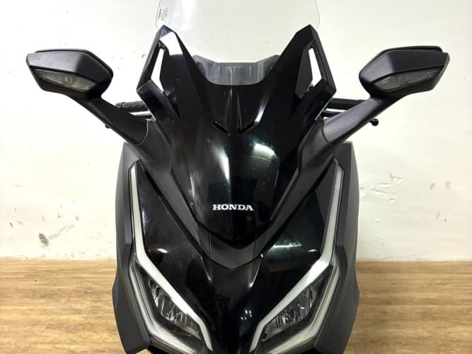 Comprar HONDA FORZA 125 2023 de segunda mano HONDA FORZA 125 2023 de segunda mano