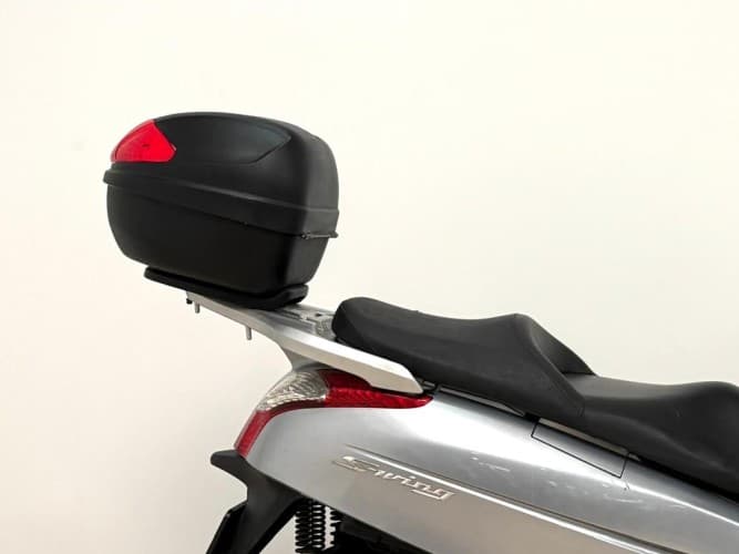 HONDA S-WING (TOP CASE) 2009 de segunda mano