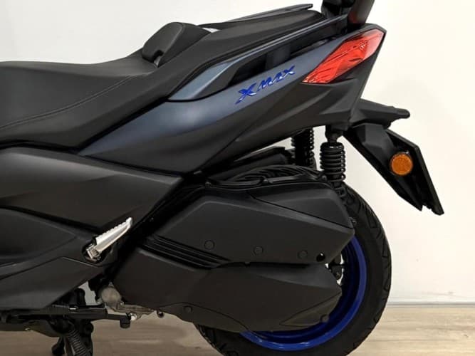 Comprar YAMAHA XMAX 300 2022 de segunda mano YAMAHA XMAX 300 2022 de segunda mano