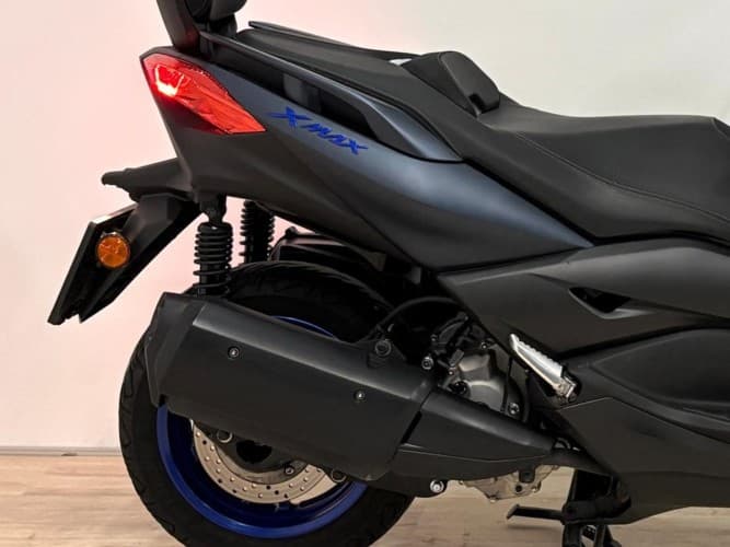 Comprar YAMAHA XMAX 300 2022 de segunda mano YAMAHA XMAX 300 2022 de segunda mano