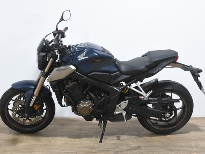 Comprar HONDA CB 650 R (A) 2021 de segunda mano HONDA CB 650 R (A) 2021 de segunda mano