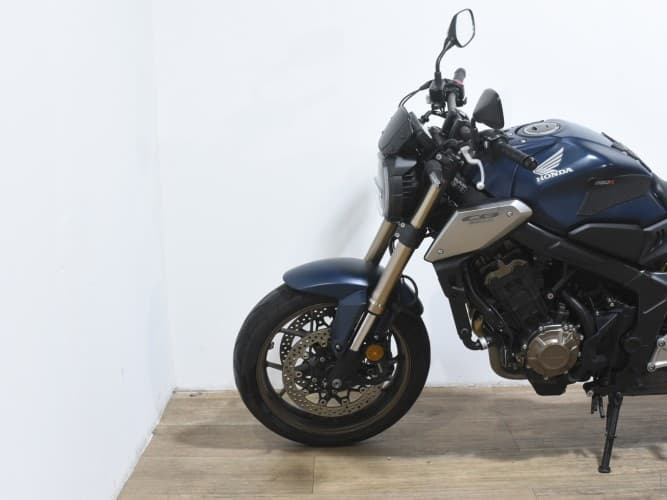 Comprar HONDA CB 650 R (A) 2021 de segunda mano HONDA CB 650 R (A) 2021 de segunda mano
