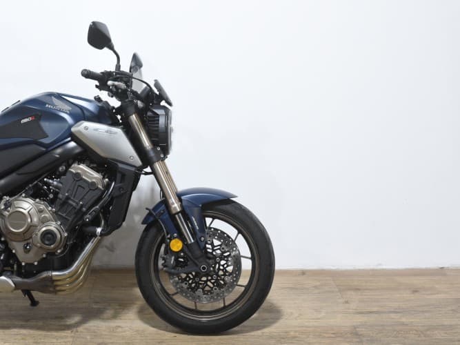 Comprar HONDA CB 650 R (A) 2021 de segunda mano HONDA CB 650 R (A) 2021 de segunda mano