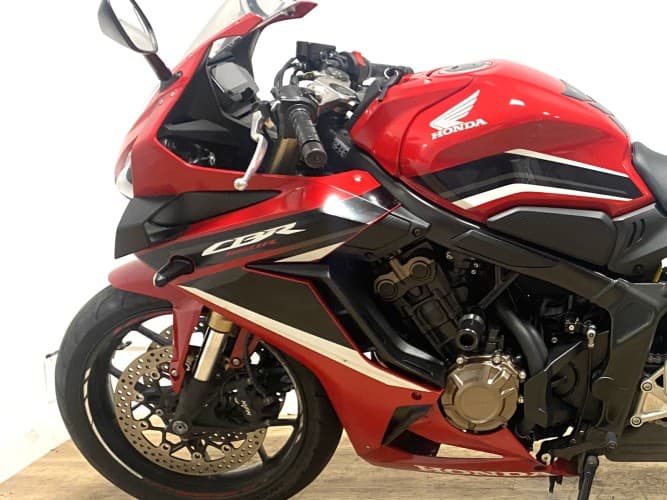 Comprar HONDA CBR 650 R 2021 de segunda mano HONDA CBR 650 R 2021 de segunda mano