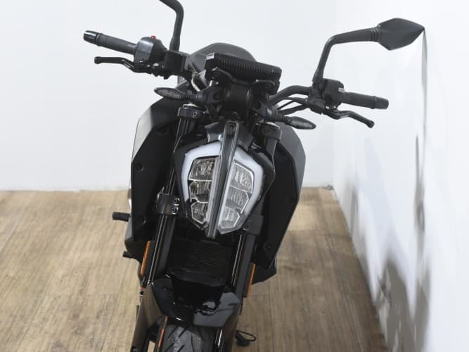 Comprar KTM DUKE 390 2023 de segunda mano KTM DUKE 390 2023 de segunda mano