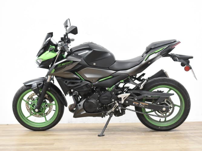 KAWASAKI Z 500 2024 de segunda mano