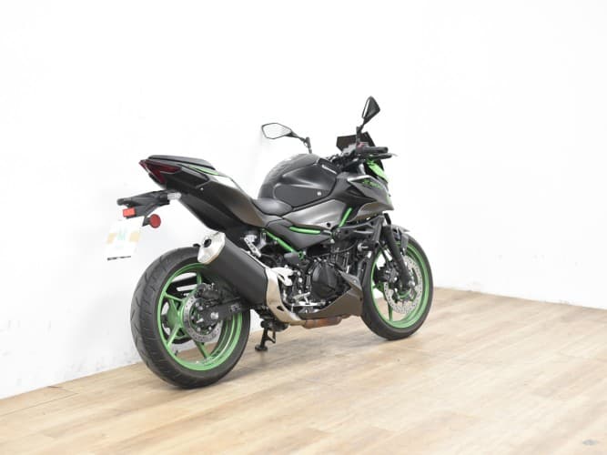 KAWASAKI Z 500 2024 de segunda mano