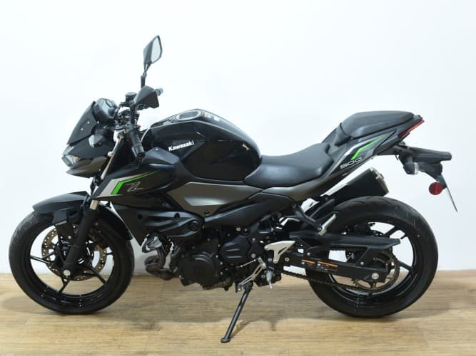 Comprar KAWASAKI Z 500 2024 de segunda mano KAWASAKI Z 500 2024 de segunda mano