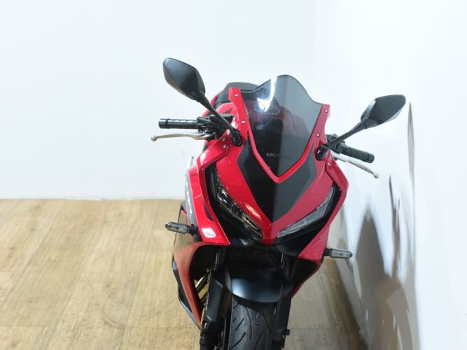 Comprar HONDA CBR 650 R (A)(QUICKSHIFTER)(HONDA PLUS 11/28) 2023 de segunda mano HONDA CBR 650 R (A)(QUICKSHIFTER)(HONDA PLUS 11/28) 2023 de segunda mano