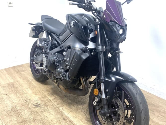 Comprar YAMAHA MT-09 (FULL) 2021 de segunda mano YAMAHA MT-09 (FULL) 2021 de segunda mano