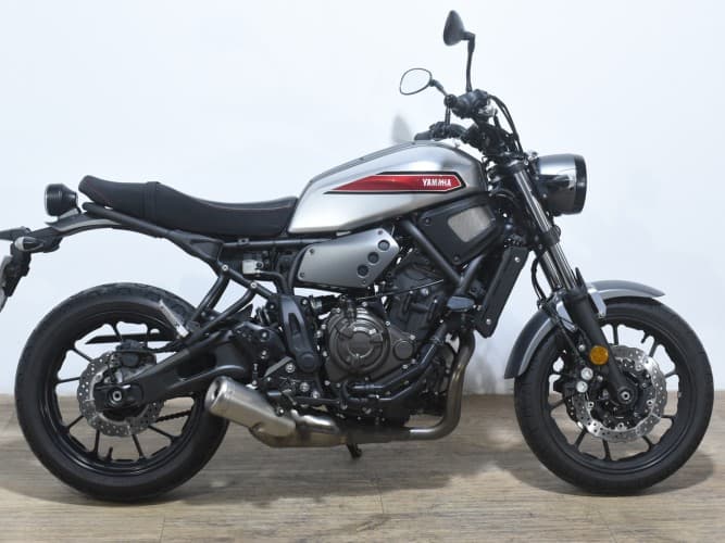 YAMAHA XSR 700 (A2) 2019 de segunda mano