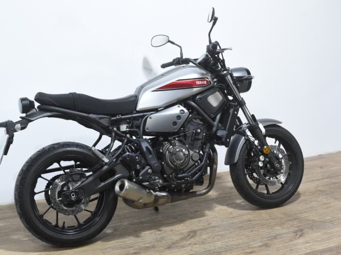 YAMAHA XSR 700 (A2) 2019 de segunda mano