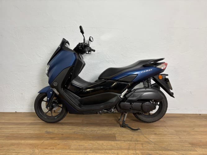 Comprar YAMAHA NMAX 125 2021 de segunda mano YAMAHA NMAX 125 2021 de segunda mano