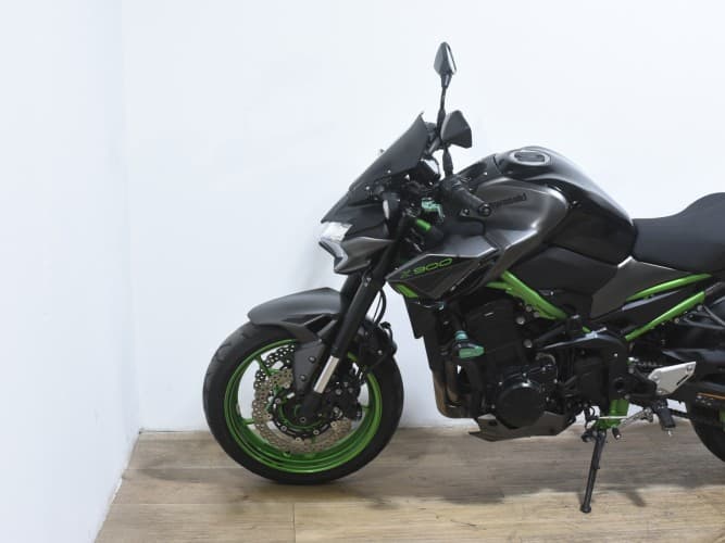 Comprar KAWASAKI Z 900 PERFORMANCE (A2) 2023 de segunda mano KAWASAKI Z 900 PERFORMANCE (A2) 2023 de segunda mano