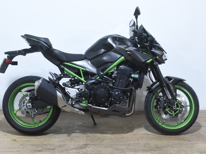 Comprar KAWASAKI Z 900 PERFORMANCE (A2) 2023 de segunda mano KAWASAKI Z 900 PERFORMANCE (A2) 2023 de segunda mano