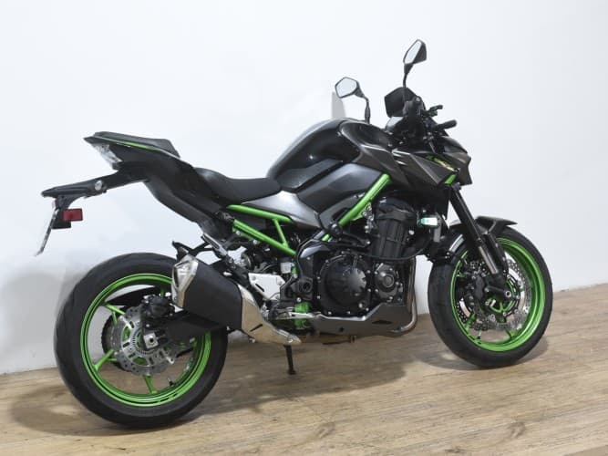 Comprar KAWASAKI Z 900 PERFORMANCE (A2) 2023 de segunda mano KAWASAKI Z 900 PERFORMANCE (A2) 2023 de segunda mano