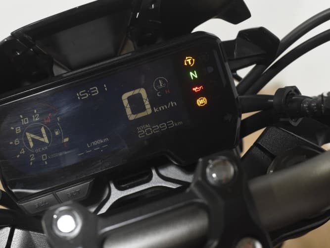 Comprar HONDA CB 650 R (A) 2020 de segunda mano HONDA CB 650 R (A) 2020 de segunda mano