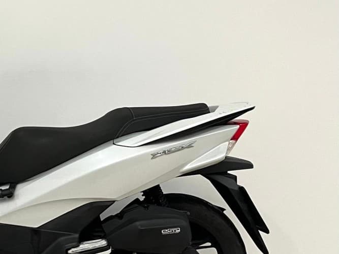 HONDA PCX 125 2018 de segunda mano