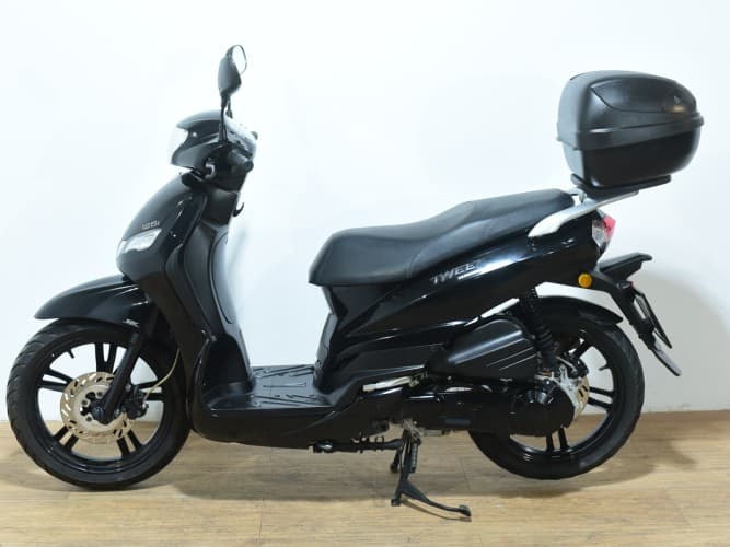PEUGEOT TWEET 125 (IVA DEDUCIBLE) 2023 de segunda mano