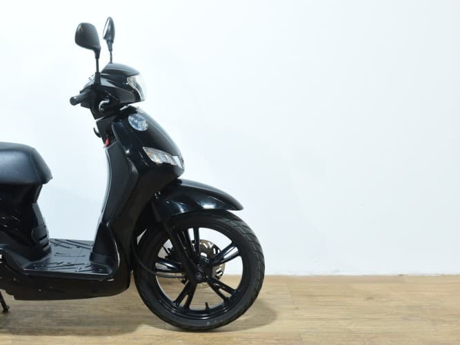 PEUGEOT TWEET 125 (IVA DEDUCIBLE) 2023 de segunda mano