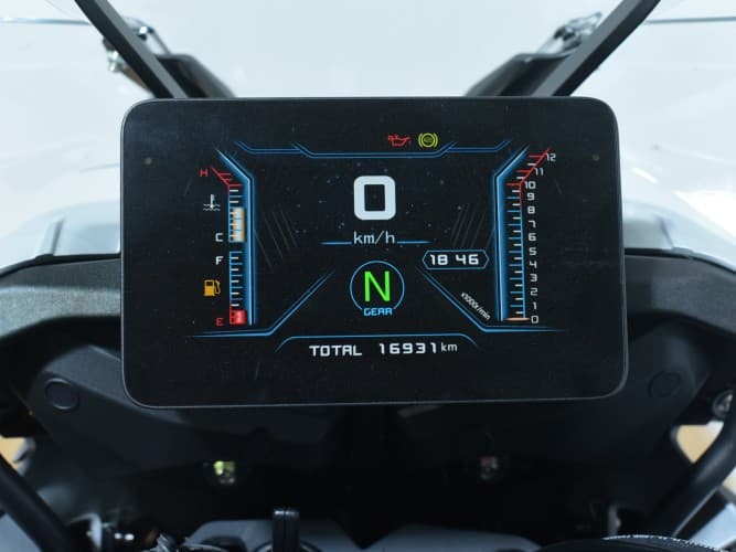 QJMOTOR SRT 800 X (A2) 2023 de segunda mano